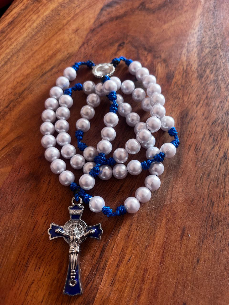 White Pearl with Crucifix